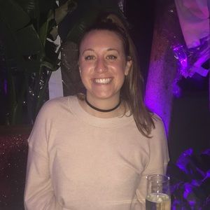 Meet your Posher, Rebecca